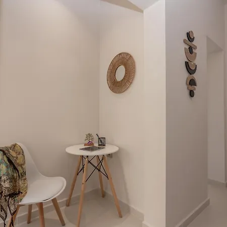 Apartment Dreams 4